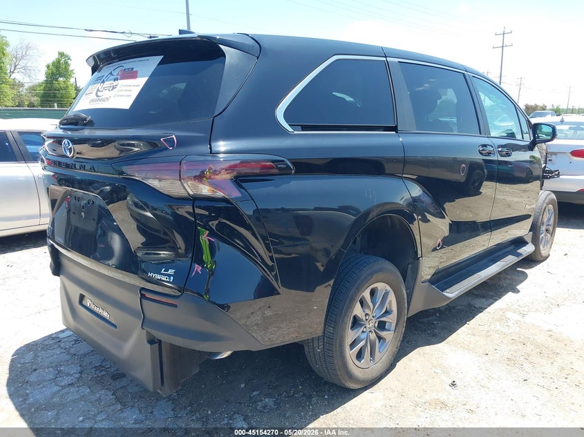2024 Toyota Sienna VIN 5TDKRKEC0RS191572 IAAI salvage auction — FRONT END, Original (Texas), sold $23,700 on 2026-07-29 (photo 4)