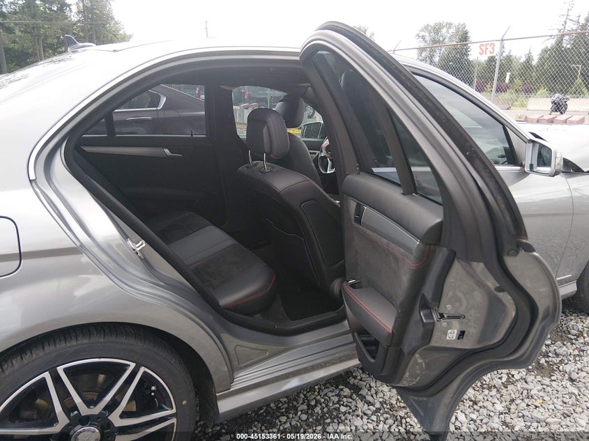 2014 Mercedes-benz C-klasse VIN WDDGF8AB5EG171584 IAAI salvage auction — FRONT END, Wait Title, sold $175 on 2026-08-12 (photo 8)
