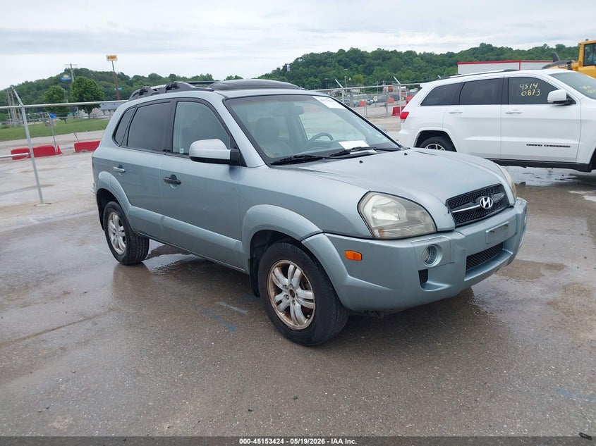 2006 Hyundai Tucson VIN KM8JN72D46U364448 IAAI salvage auction — NORMAL WEAR, Repossessed (Missouri), sold $200 on 2026-07-21 (photo 1)
