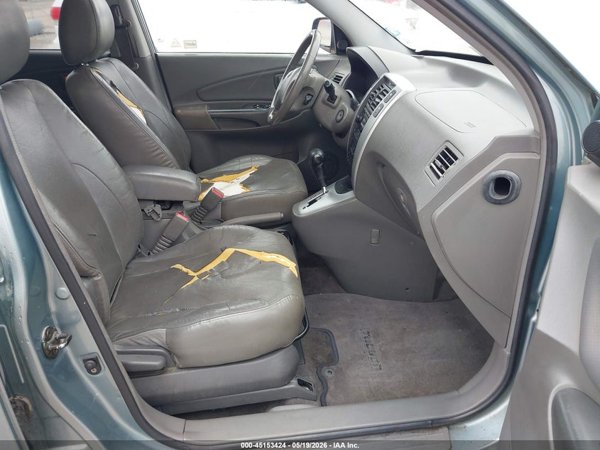 2006 Hyundai Tucson VIN KM8JN72D46U364448 IAAI salvage auction — NORMAL WEAR, Repossessed (Missouri), sold $200 on 2026-07-21 (photo 5)