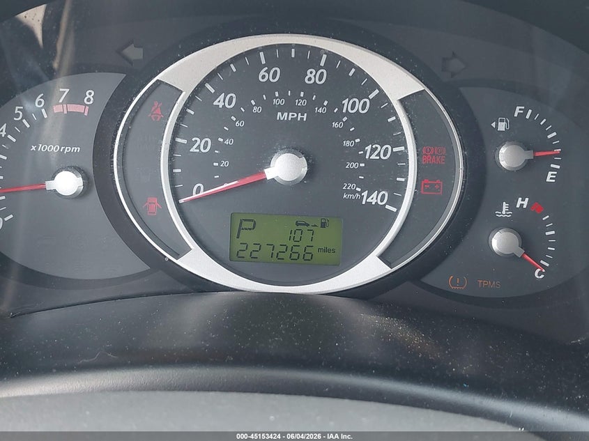 2006 Hyundai Tucson VIN KM8JN72D46U364448 IAAI salvage auction — NORMAL WEAR, Repossessed (Missouri), sold $200 on 2026-07-21 (photo 7)
