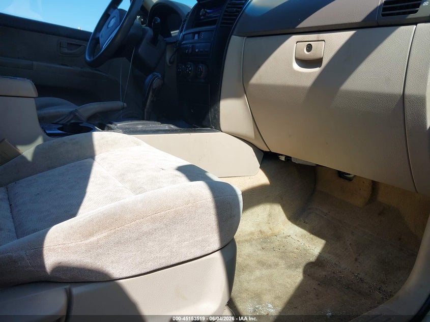 2004 Kia Sorento VIN KNDJD733345213279 IAAI salvage auction — FRONT END, Repossession Paperwork (Georgia), sold $325 on 2026-07-15 (photo 5)
