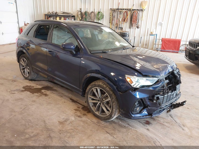 2024 Audi Q3 VIN WA1EECF38R1033940 IAAI salvage auction — FRONT END, Clear (Michigan), sold $10,100 on 2026-08-01 (photo 1)