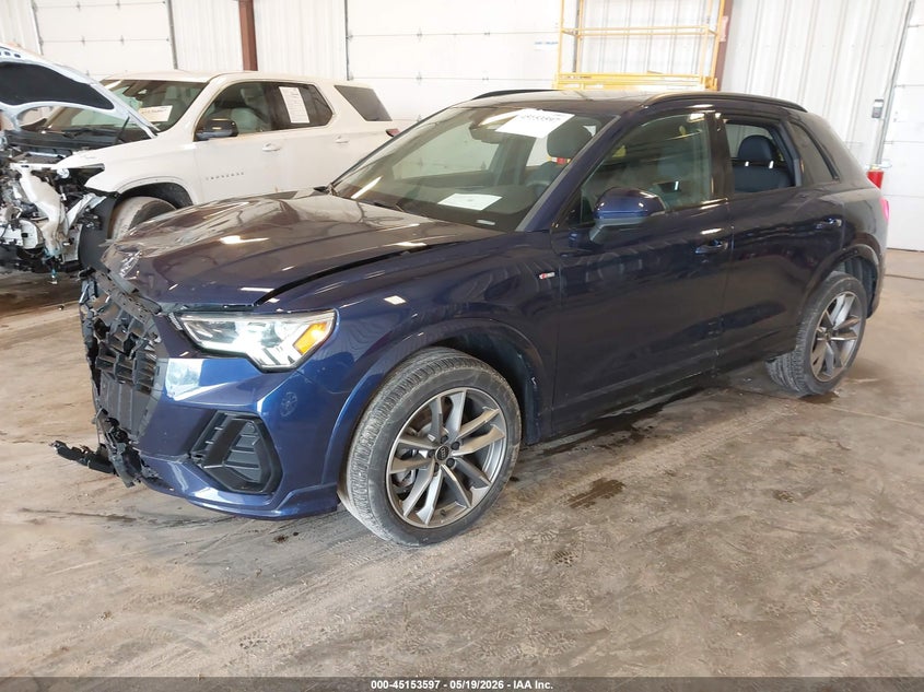 2024 Audi Q3 VIN WA1EECF38R1033940 IAAI salvage auction — FRONT END, Clear (Michigan), sold $10,100 on 2026-08-01 (photo 2)