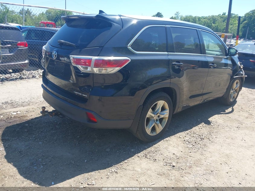 2014 Toyota Highlander VIN 5TDDKRFH3ES044110 IAAI salvage auction — RIGHT FRONT, Salvage Title, sold $7,425 on 2026-07-07 (photo 4)