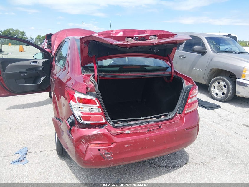 2018 Chevrolet SONIC VIN 1G1JD5SH1J4119283 IAAI salvage auction — REAR END, Salvage (Missouri), sold $825 on 2026-07-09 (photo 6)