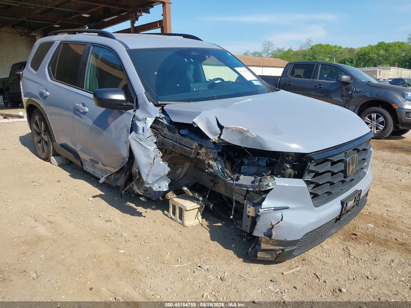 2025 Honda Pilot VIN 5FNYG1H38SB166659 — IAAI salvage auction photo