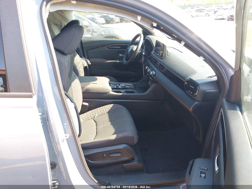 2025 Honda Pilot VIN 5FNYG1H38SB166659 IAAI salvage auction — FRONT END, Mv-907A (New York), sold $7,300 on 2026-07-28 (photo 5)