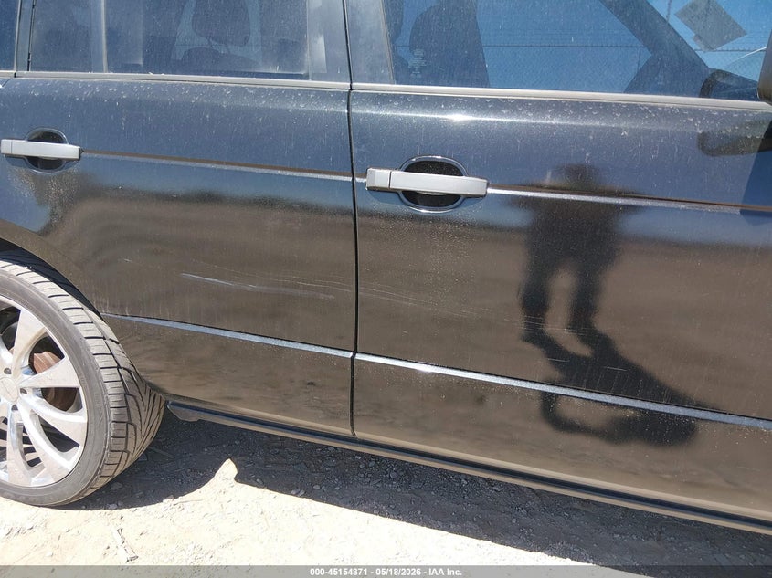 2011 Land rover RANGE ROVER VIN SALME1D41BA341550 IAAI salvage auction — SIDE, Clear (Arizona), sold $1,175 on 2026-07-09 (photo 6)