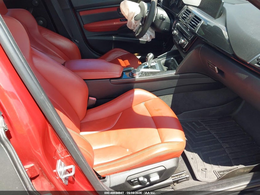2016 BMW M3 VIN WBS8M9C55G5D30129 IAAI salvage auction — UNDERCARRIAGE, Wait Title, sold $19,050 on 2026-08-27 (photo 5)