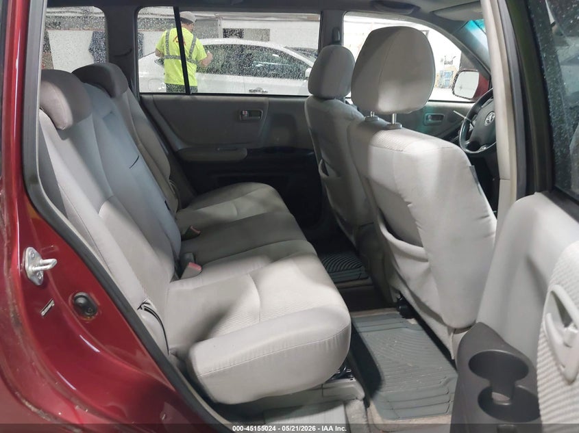 2004 Toyota Highlander VIN JTEEP21A840062977 IAAI salvage auction — ALL OVER, Clear (New York), sold $600 on 2026-07-29 (photo 8)