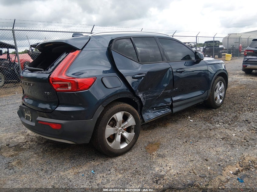 2021 Volvo Xc40 VIN YV4162UK0M2598897 IAAI salvage auction — SIDE, Salvage (Mississippi), sold $2,150 on 2026-07-29 (photo 4)