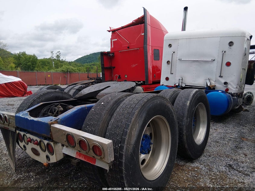 1997 Peterbilt 379 VIN 1XP5DB9X7VN440022 IAAI salvage auction — ROLLOVER, Salvage (Pennsylvania), sold $6,000 on 2026-07-08 (photo 3)