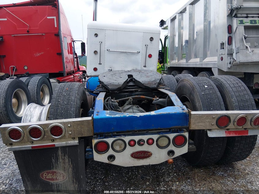 1997 Peterbilt 379 VIN 1XP5DB9X7VN440022 IAAI salvage auction — ROLLOVER, Salvage (Pennsylvania), sold $6,000 on 2026-07-08 (photo 8)