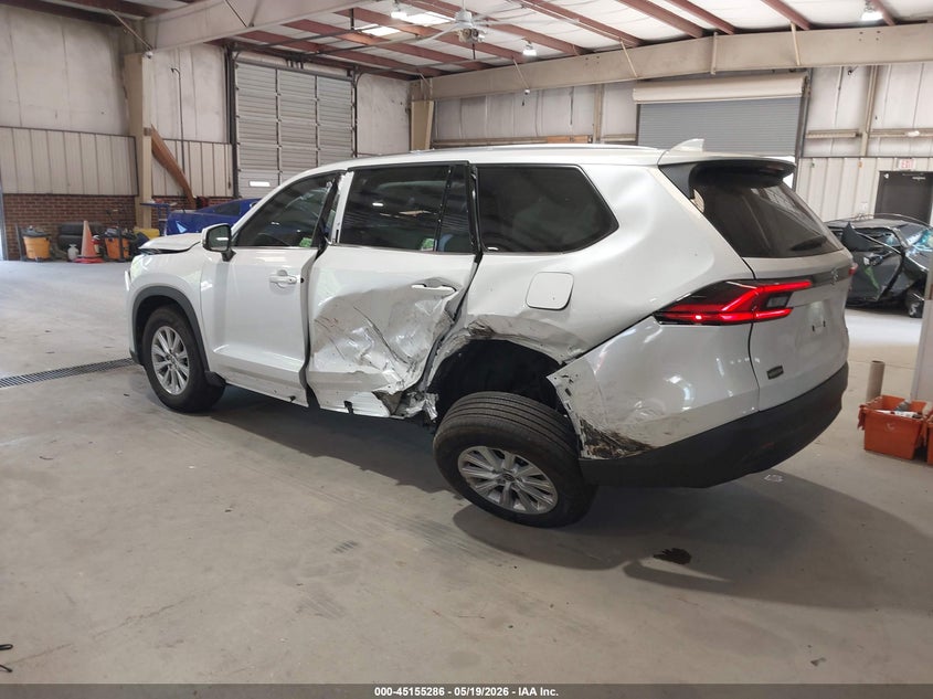 2026 Toyota Highlander VIN 5TDAAAA58TS039440 IAAI salvage auction — FRONT END, Salvage (North Carolina), sold $17,350 on 2026-07-09 (photo 3)