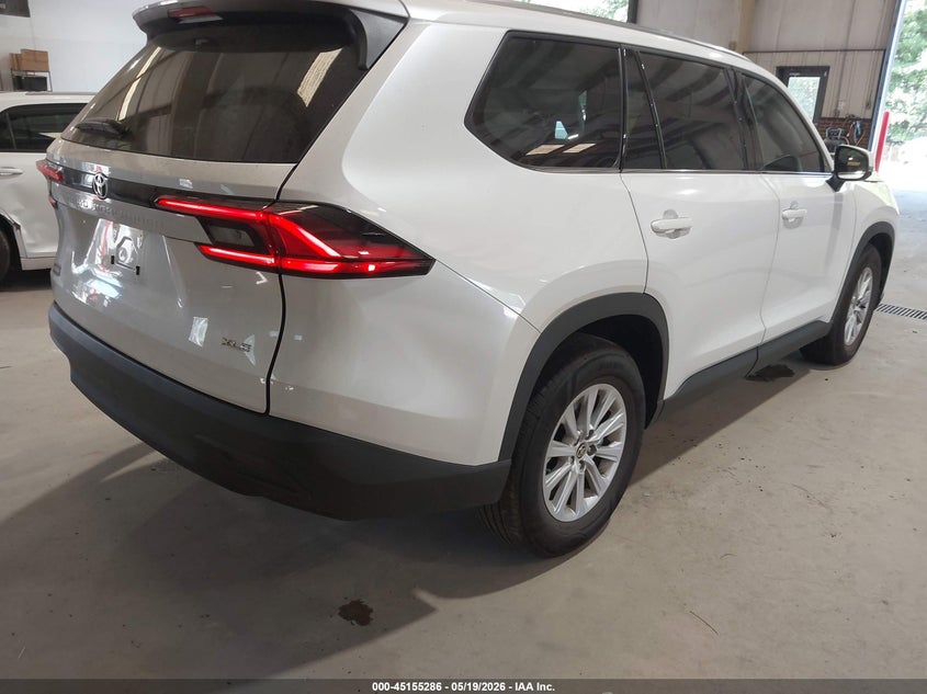2026 Toyota Highlander VIN 5TDAAAA58TS039440 IAAI salvage auction — FRONT END, Salvage (North Carolina), sold $17,350 on 2026-07-09 (photo 4)