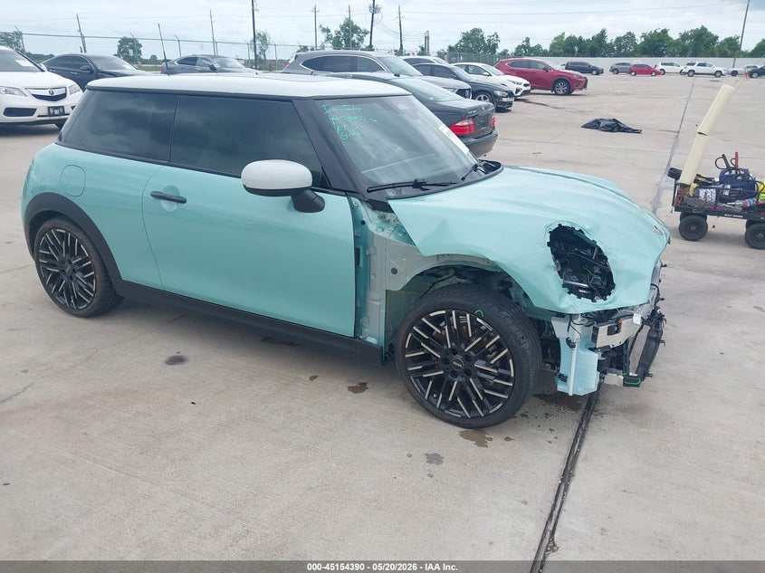 2025 Mini Hard top VIN WMW23GD00S2W27031 IAAI salvage auction — FRONT END, Original (Texas), sold $12,350 on 2026-07-31 (photo 1)
