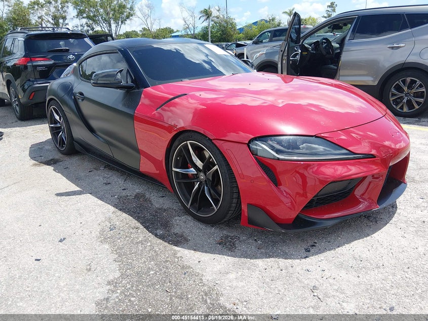 2022 Toyota Supra VIN WZ1DB0C00NW046327 — IAAI salvage auction photo