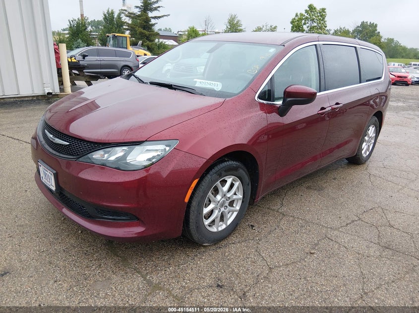 2022 Chrysler Voyager VIN 2C4RC1CG7NR131081 IAAI salvage auction — NORMAL WEAR, Sf97 (Ohio), sold $14,975 on 2026-07-20 (photo 2)
