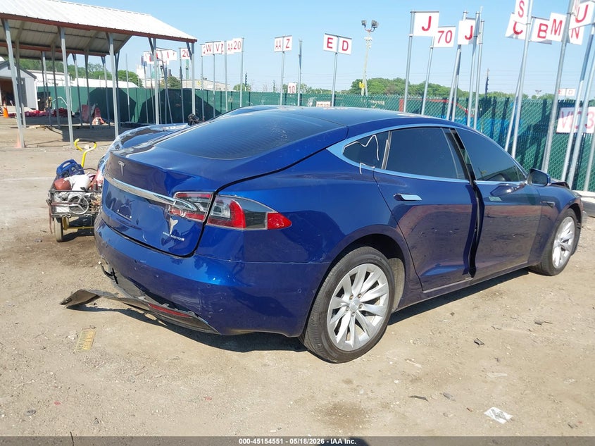 2020 Tesla Model s VIN 5YJSA1E21LF385113 IAAI salvage auction — FRONT & REAR, Wait Title, sold $9,850 on 2026-09-11 (photo 4)
