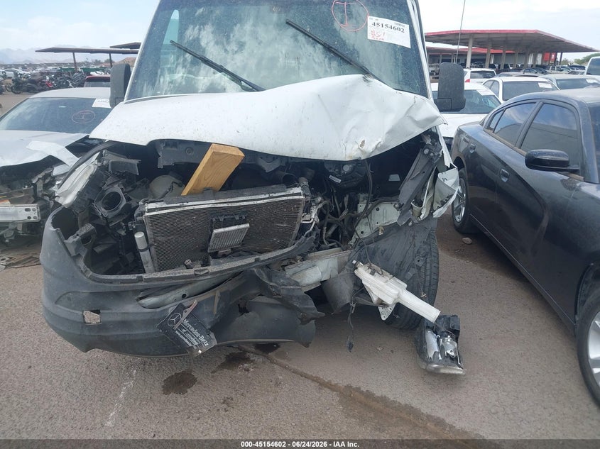 2022 Mercedes-benz Sprinter VIN W1Y40CHY5NT090003 IAAI salvage auction — FRONT END, Original (Ohio), sold $2,700 on 2026-07-07 (photo 6)