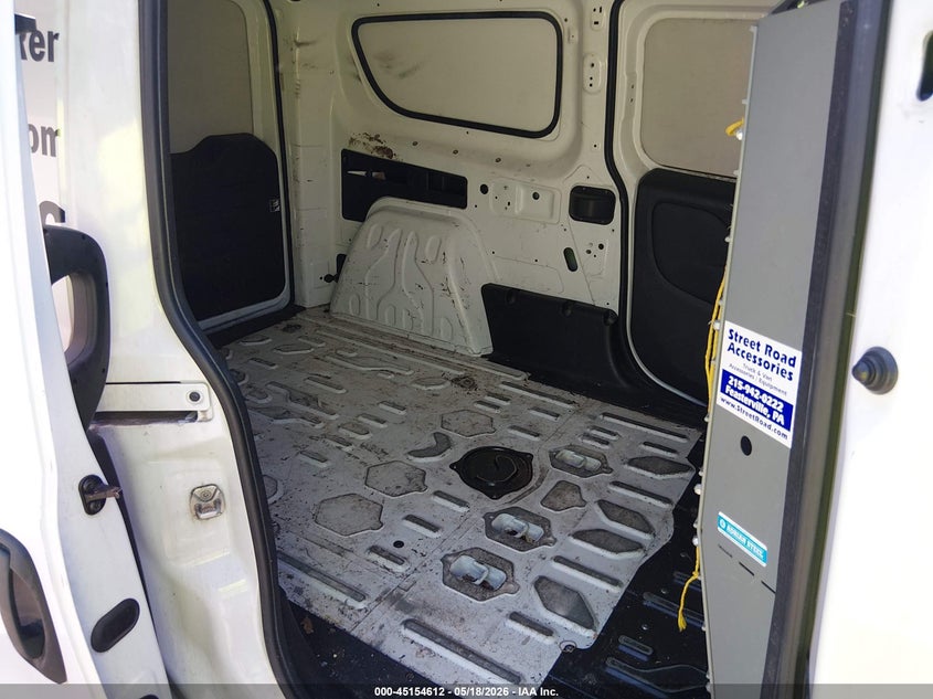 2017 Ram Promaster city VIN ZFBERFABXH6E34648 IAAI salvage auction — NORMAL WEAR, Salvage (Texas), sold $1,075 on 2026-07-28 (photo 8)