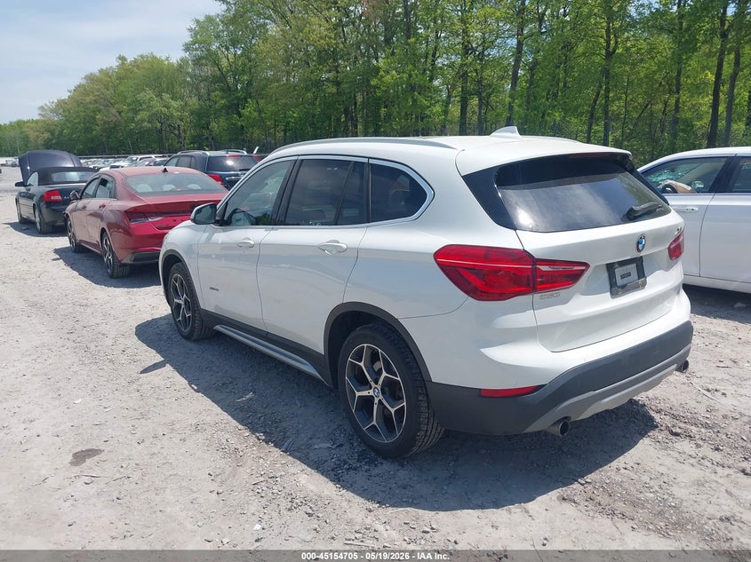 2018 BMW X1 VIN WBXHT3C3XJ5K29875 IAAI salvage auction — RIGHT FRONT, Salvage (North Carolina), sold $1,625 on 2026-07-21 (photo 3)