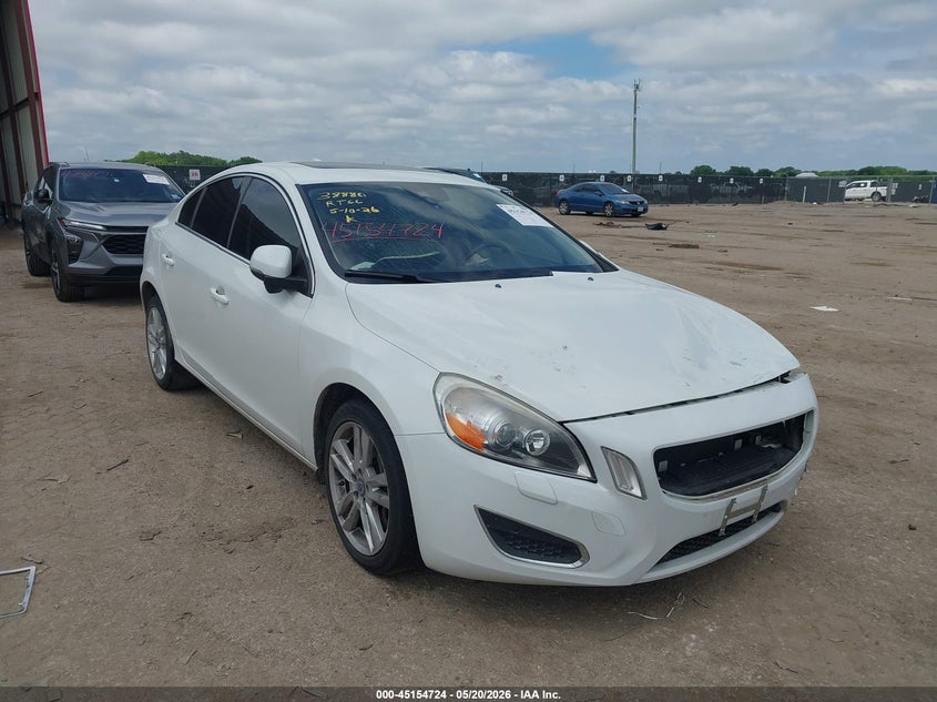 2013 Volvo S60 VIN YV1612FS0D2218911 IAAI salvage auction — FRONT END, Salvage (Texas), sold $375 on 2026-07-28 (photo 1)