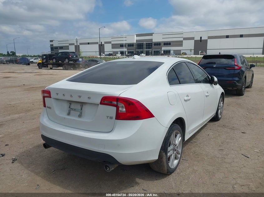 2013 Volvo S60 VIN YV1612FS0D2218911 IAAI salvage auction — FRONT END, Salvage (Texas), sold $375 on 2026-07-28 (photo 4)