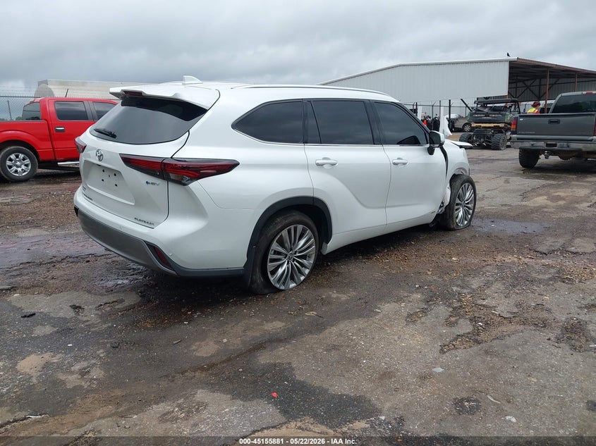 2025 Toyota Highlander VIN 5TDEBRCH3SS664122 IAAI salvage auction — FRONT END, Salvage (Mississippi), sold $17,600 on 2026-07-13 (photo 4)