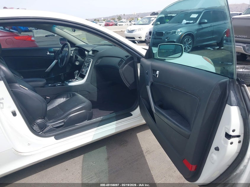 2010 Hyundai Genesis VIN KMHHU6KH5AU037998 IAAI salvage auction — FRONT END, Salvage (Arizona), sold $875 on 2026-07-28 (photo 5)