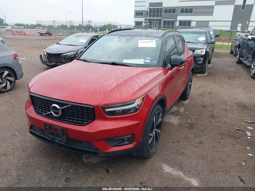 2020 Volvo Xc40 VIN YV4162UM8L2264830 IAAI salvage auction — WATER/FLOOD, Salvage (Texas), sold $525 on 2026-07-28 (photo 2)