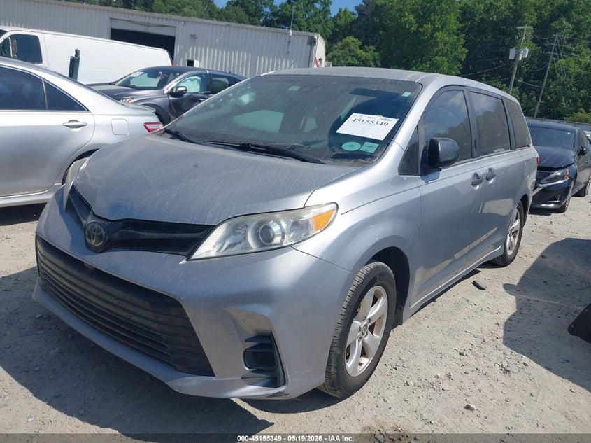 2018 Toyota Sienna VIN 5TDZZ3DC6JS942443 IAAI salvage auction — RIGHT REAR, Rebuildable (Florida), sold $4,150 on 2026-07-14 (photo 2)