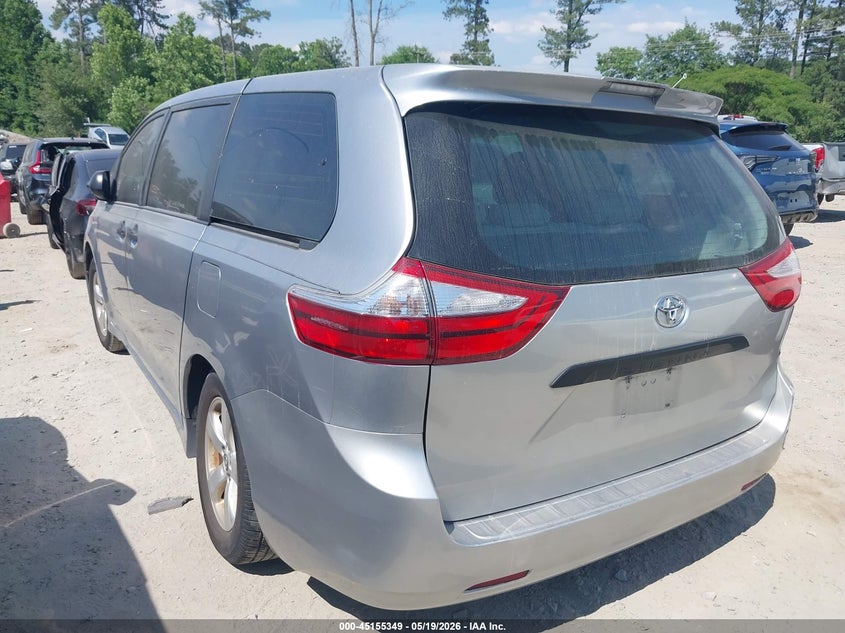 2018 Toyota Sienna VIN 5TDZZ3DC6JS942443 IAAI salvage auction — RIGHT REAR, Rebuildable (Florida), sold $4,150 on 2026-07-14 (photo 3)