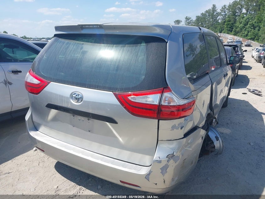 2018 Toyota Sienna VIN 5TDZZ3DC6JS942443 IAAI salvage auction — RIGHT REAR, Rebuildable (Florida), sold $4,150 on 2026-07-14 (photo 4)