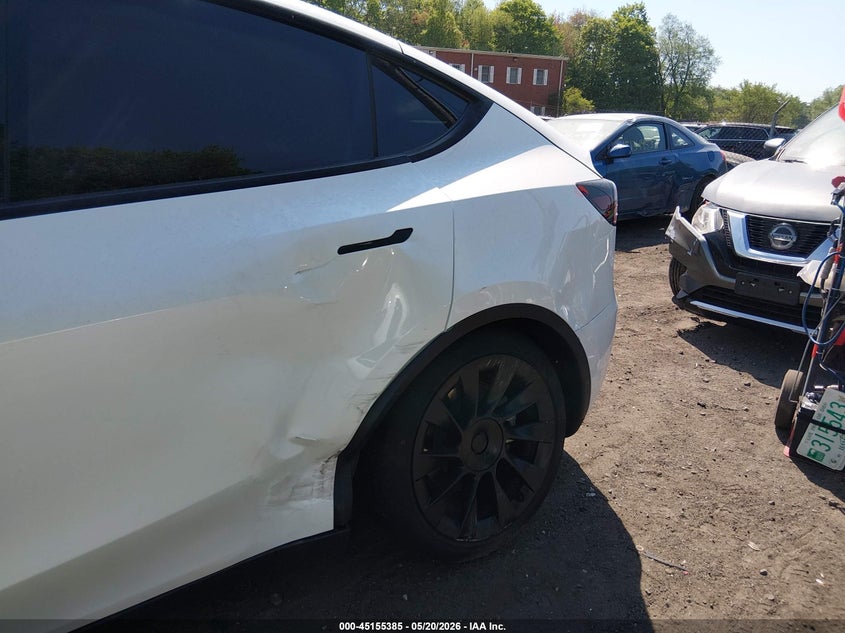 2023 Tesla Model y VIN 7SAYGDEE7PA198050 IAAI salvage auction — LEFT SIDE, Salvage (New Hampshire), sold $14,000 on 2026-07-30 (photo 6)