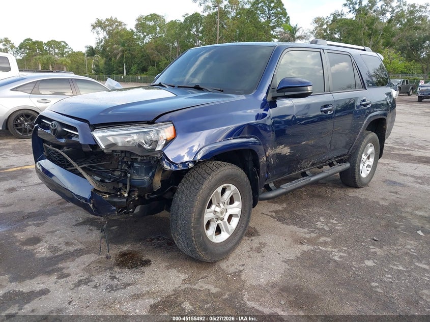 2021 Toyota 4runner VIN JTEEU5JR0M5251318 IAAI salvage auction — LEFT FRONT, Salvage Title, sold $9,050 on 2026-07-13 (photo 2)
