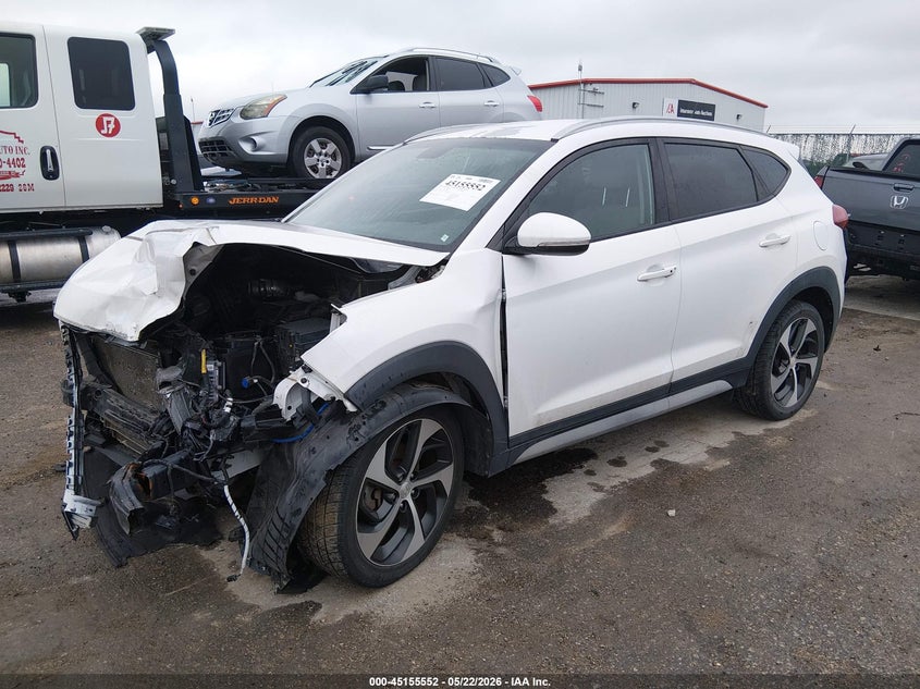 2017 Hyundai Tucson VIN KM8J3CA2XHU423987 IAAI salvage auction — LEFT FRONT, Salvage (Kansas), sold $1,000 on 2026-07-31 (photo 2)