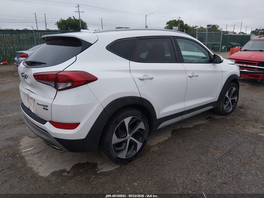 2017 Hyundai Tucson VIN KM8J3CA2XHU423987 IAAI salvage auction — LEFT FRONT, Salvage (Kansas), sold $1,000 on 2026-07-31 (photo 4)