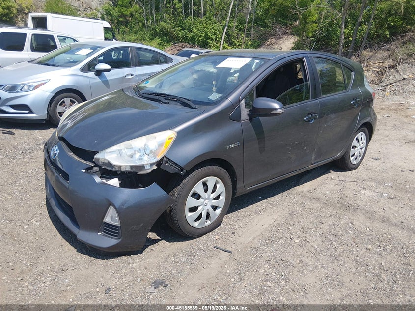2013 Toyota Prius c VIN JTDKDTB36D1044235 IAAI salvage auction — FRONT END, Salvage (Idaho), sold $675 on 2026-07-07 (photo 2)