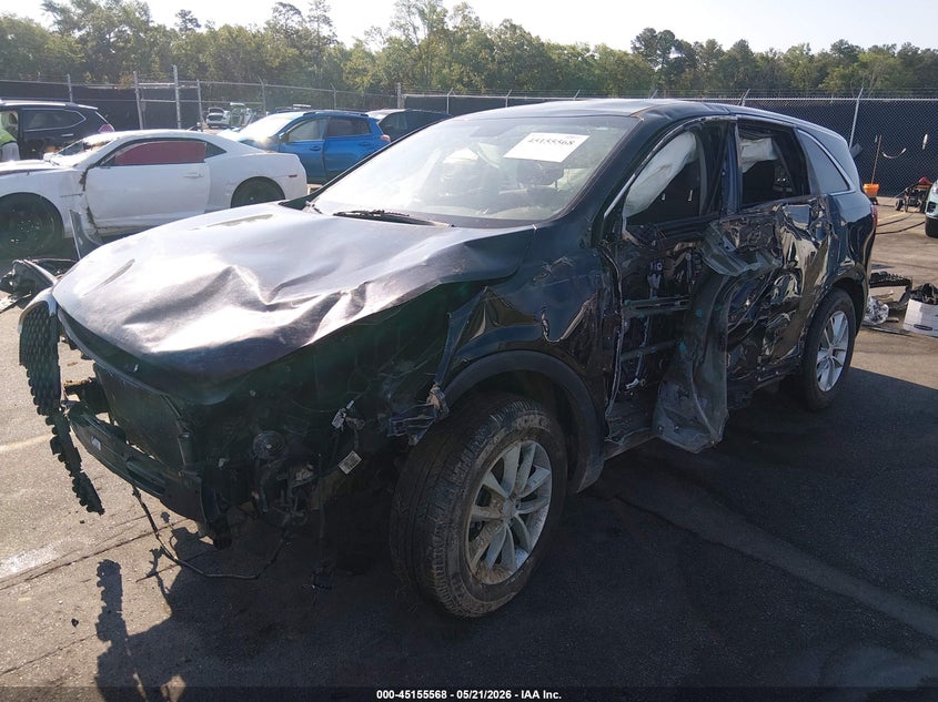 2017 Kia Sorento VIN 5XYPG4A36HG284508 IAAI salvage auction — LEFT & RIGHT, Salvage Non-Reb (South Carolina), sold $725 on 2026-07-15 (photo 2)