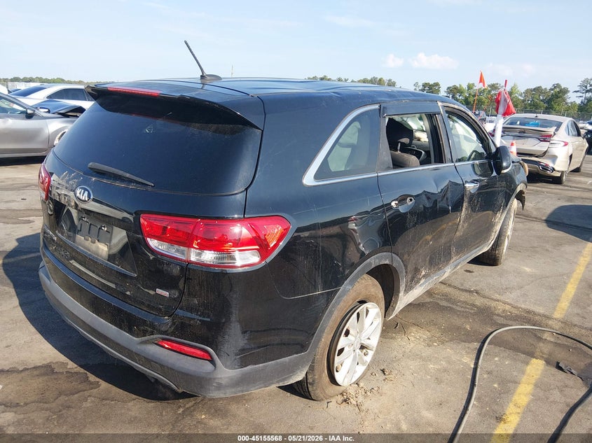 2017 Kia Sorento VIN 5XYPG4A36HG284508 IAAI salvage auction — LEFT & RIGHT, Salvage Non-Reb (South Carolina), sold $725 on 2026-07-15 (photo 4)