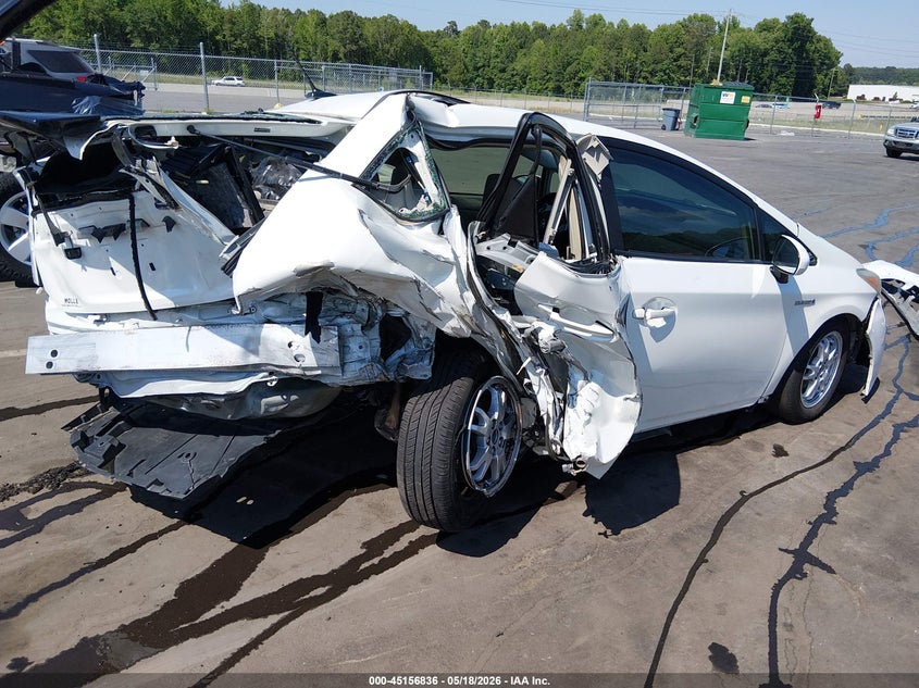 2011 Toyota Prius VIN JTDKN3DUXB1472258 IAAI salvage auction — REAR END, Junk Receipt (North Carolina), sold $425 on 2026-07-08 (photo 4)