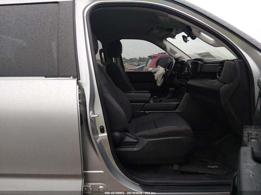 2024 Toyota Tundra VIN 5TFLA5AB1RX034623 IAAI salvage auction — RIGHT FRONT, Original (Texas), sold $12,900 on 2026-08-23 (photo 5)