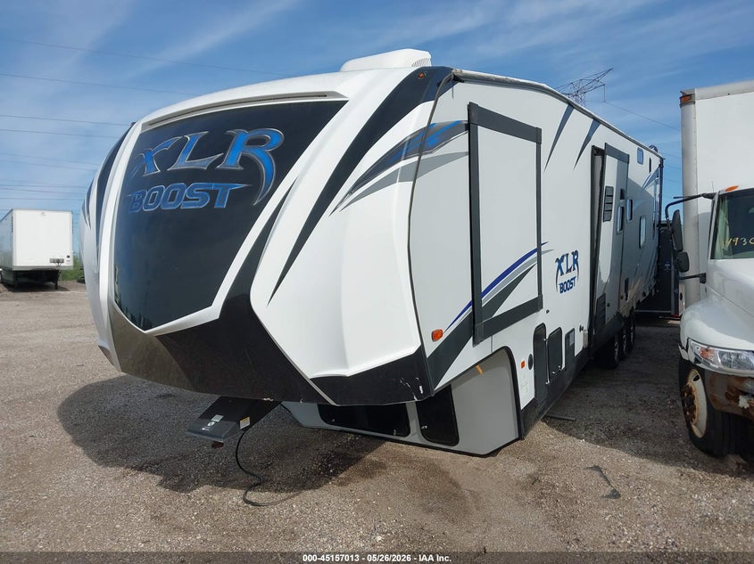 2019 Other Other VIN 5ZT3XL2F9K1011490 IAAI salvage auction — STORM DAMAGE, Salvage (Illinois), sold $5,500 on 2026-07-21 (photo 2)