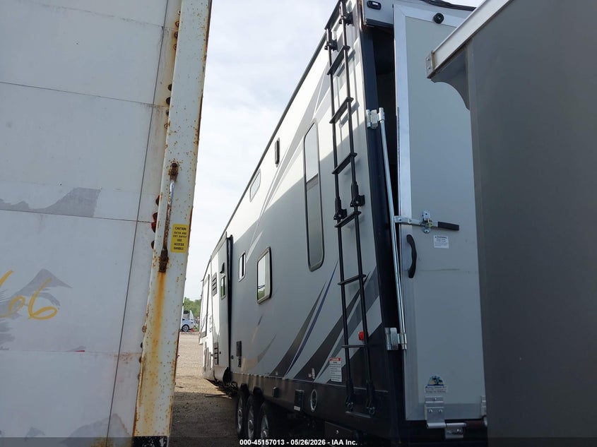 2019 Other Other VIN 5ZT3XL2F9K1011490 IAAI salvage auction — STORM DAMAGE, Salvage (Illinois), sold $5,500 on 2026-07-21 (photo 3)