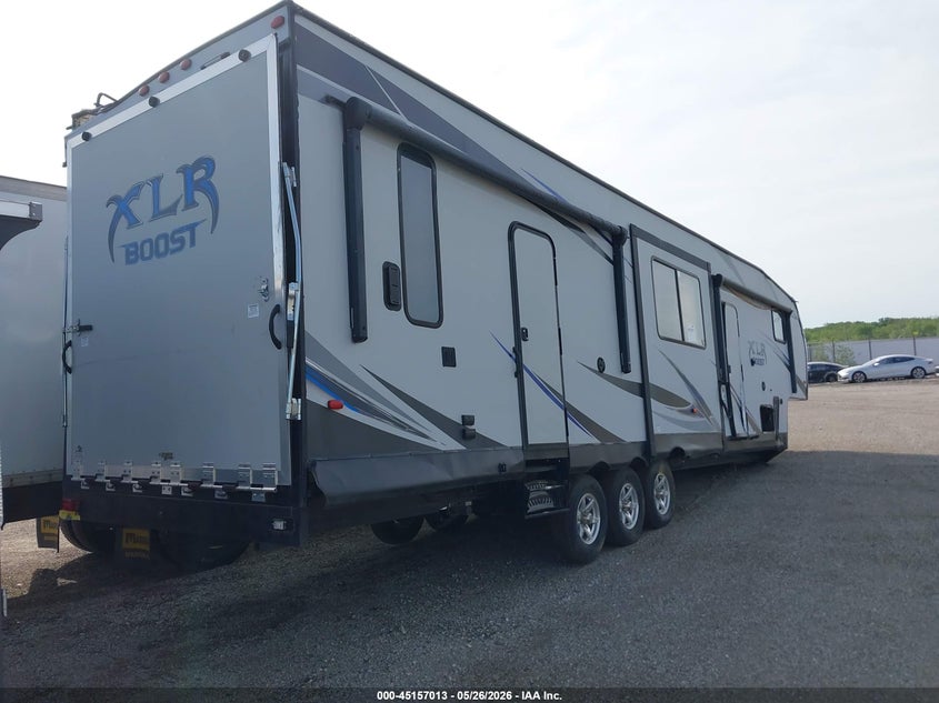 2019 Other Other VIN 5ZT3XL2F9K1011490 IAAI salvage auction — STORM DAMAGE, Salvage (Illinois), sold $5,500 on 2026-07-21 (photo 4)