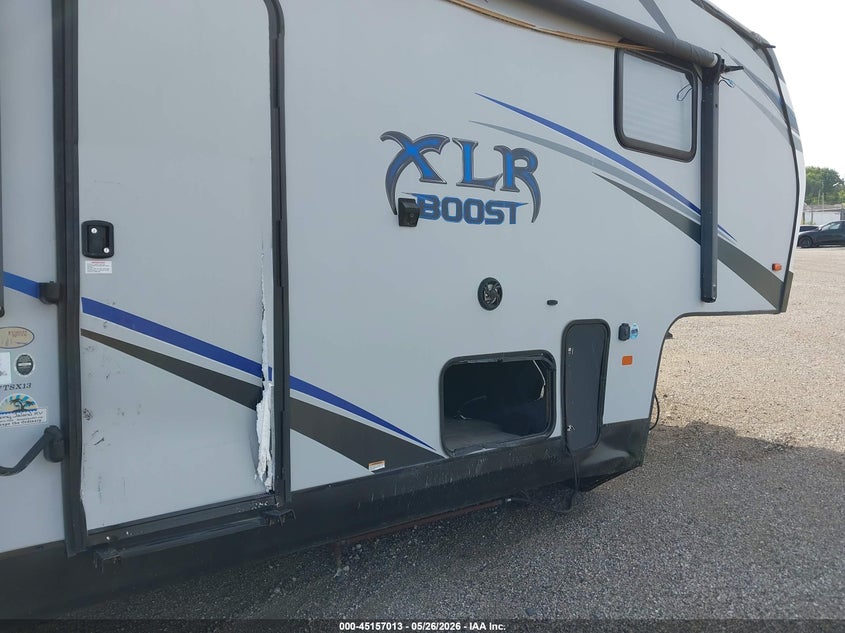 2019 Other Other VIN 5ZT3XL2F9K1011490 IAAI salvage auction — STORM DAMAGE, Salvage (Illinois), sold $5,500 on 2026-07-21 (photo 6)