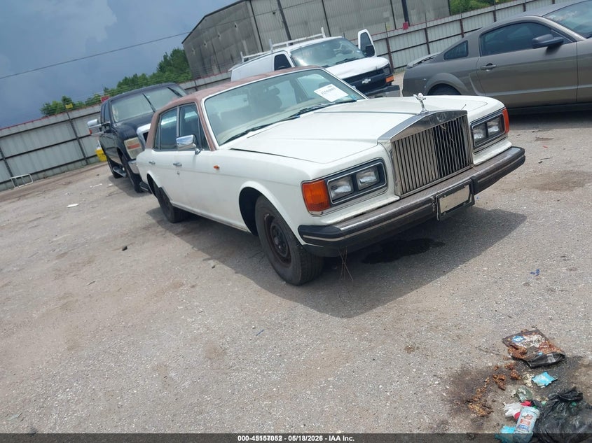 1986 Rolls-royce Silver spur VIN SCAZN42A5GCX14809 IAAI salvage auction — LEFT FRONT, Salvage (Idaho), sold $675 on 2026-07-08 (photo 1)