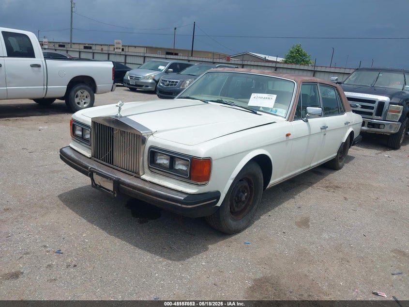 1986 Rolls-royce Silver spur VIN SCAZN42A5GCX14809 IAAI salvage auction — LEFT FRONT, Salvage (Idaho), sold $675 on 2026-07-08 (photo 2)